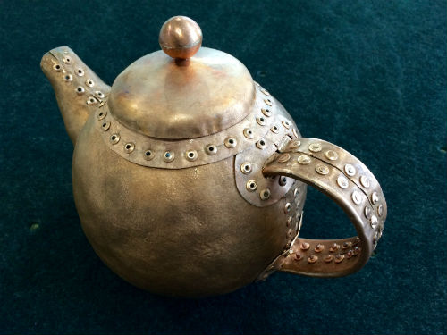 Completed teapot