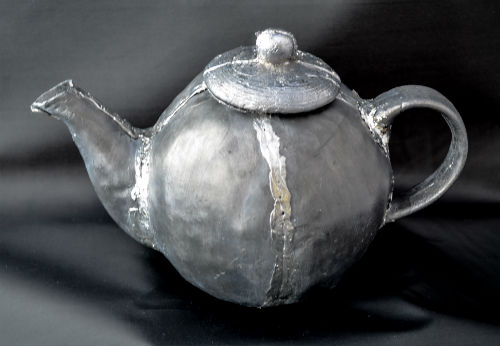 Completed teapot made from lead